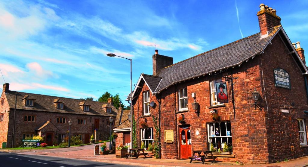 The George Inn & Millingbrook Lodge Ltd Lydney Εξωτερικό φωτογραφία